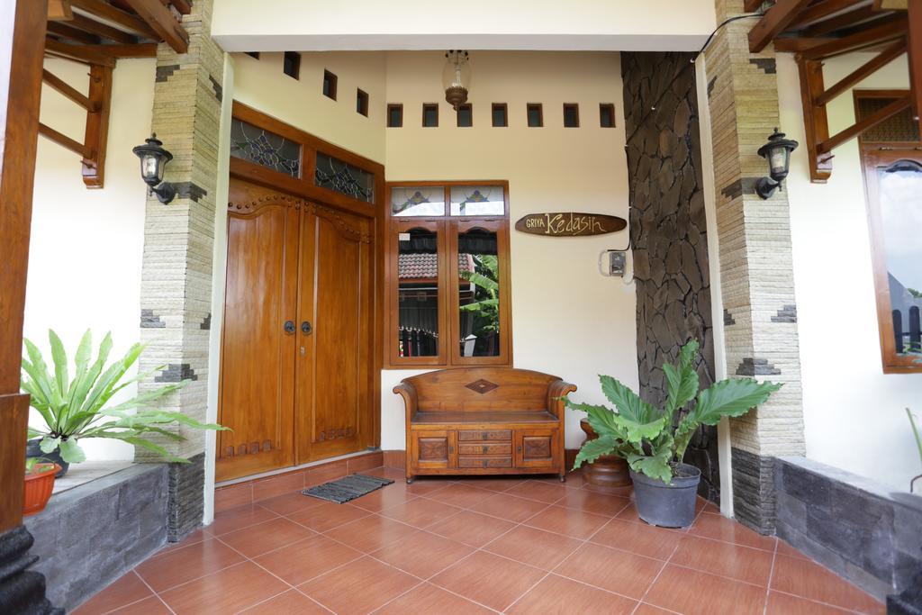 Griya Kedasih Guesthouse 日惹 外观 照片
